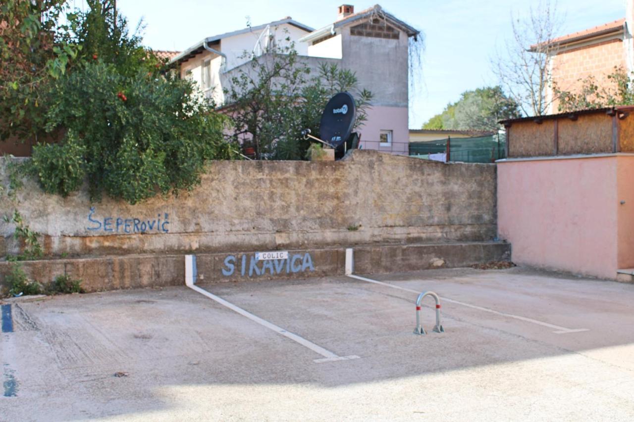 Petar * Pula